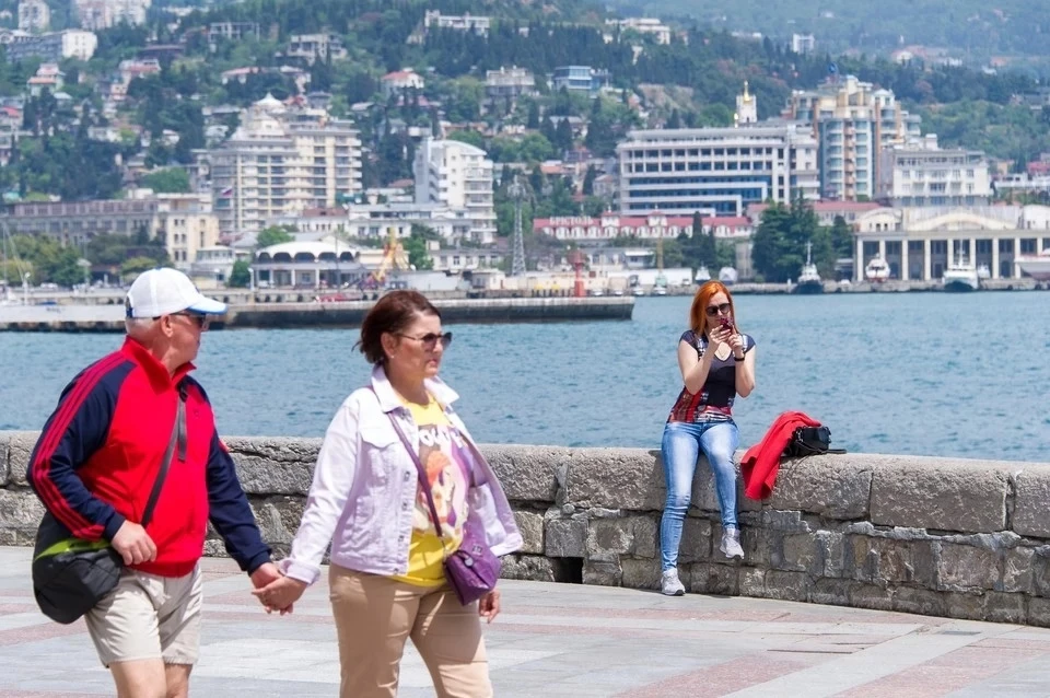 Первый поток туристов приедет в Крым на майские праздники