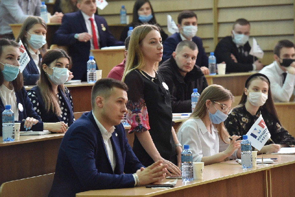 Молодежь Республики может влиять на процессы государственного развития. Фото: сайт Главы ДНР