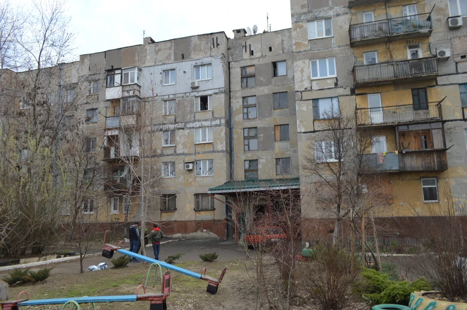 Пятиэтажка на улице Новороссийской, где жил погибший, пострадала больше всего