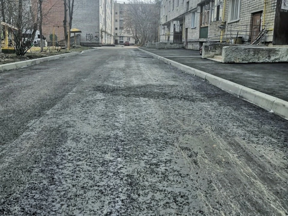 В Орле готовят к сдаче ремонт двора на Песковской улице. Фото: пресс-служба администрации города