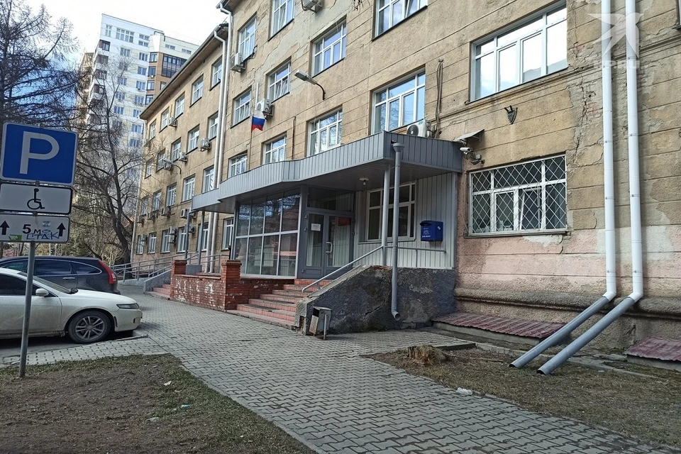 Появилось видео с места, где застрелили арестанта в Новосибирске.