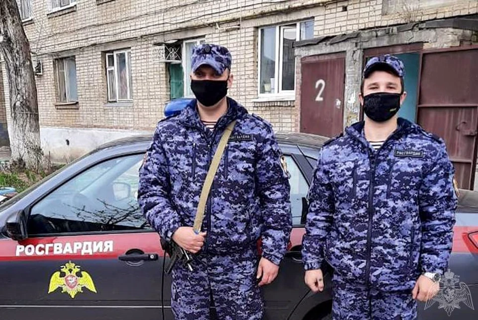 Михаил Слипенко и Александр Волосачев. Фото: Управление Росгвардии по Ростовской области.