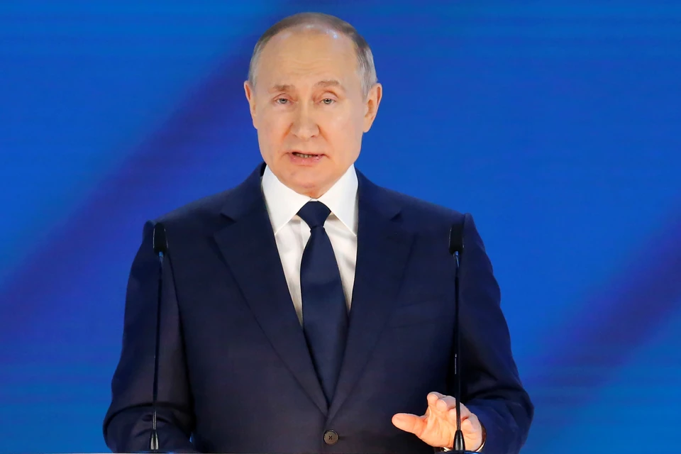 Владимир Путин сообщил, что федеральная власть поможет регионам рассчитаться по коммерческим кредитам