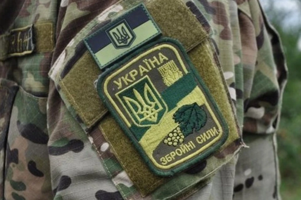 Украинские боевики за неделю пригнали в Донбасс 21 бронетранспортер. Фото: штаб ООС