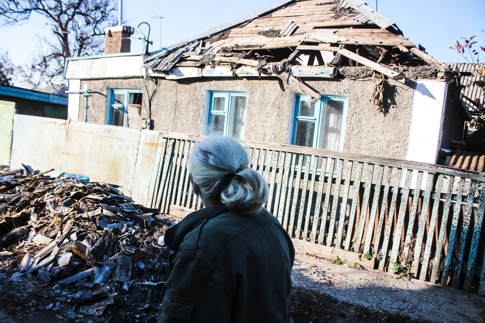Украинская армия продолжает стрелять поселкам Республики