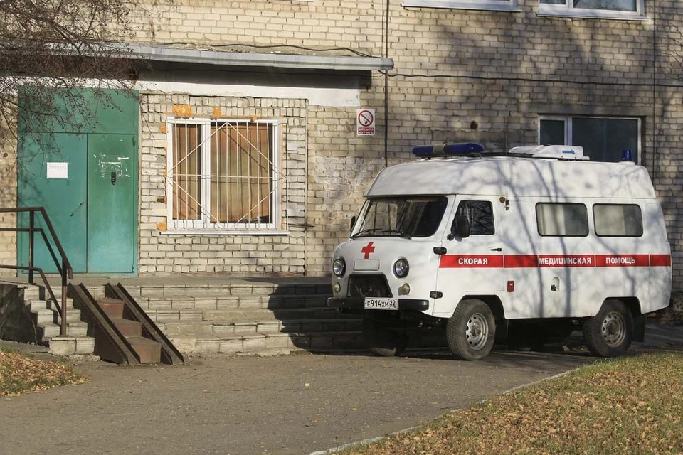 Количество тяжелобольных пациентов – 226, из них подключено к аппаратам ИВЛ – 80.