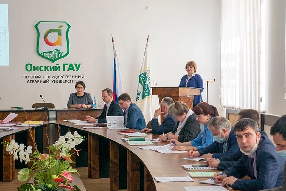 Омгау почта. Ректор аграрного университета Омск. ОМГАУ преподаватели. Ученый совет университета. Зырянова Омский ГАУ.