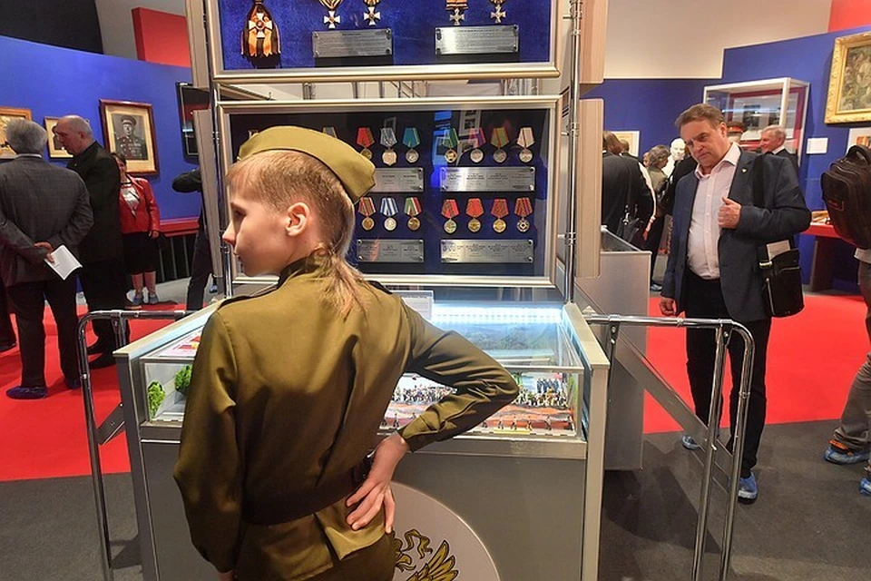 В Государственном центральном музее современной истории России открылась выставка «Хранители времен».