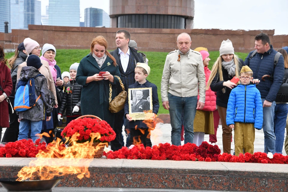 В воскресенье, 9 мая 2021 года, в России празднуют День Победы - 76-ю годовщину окончания Великой Отечественной войны.