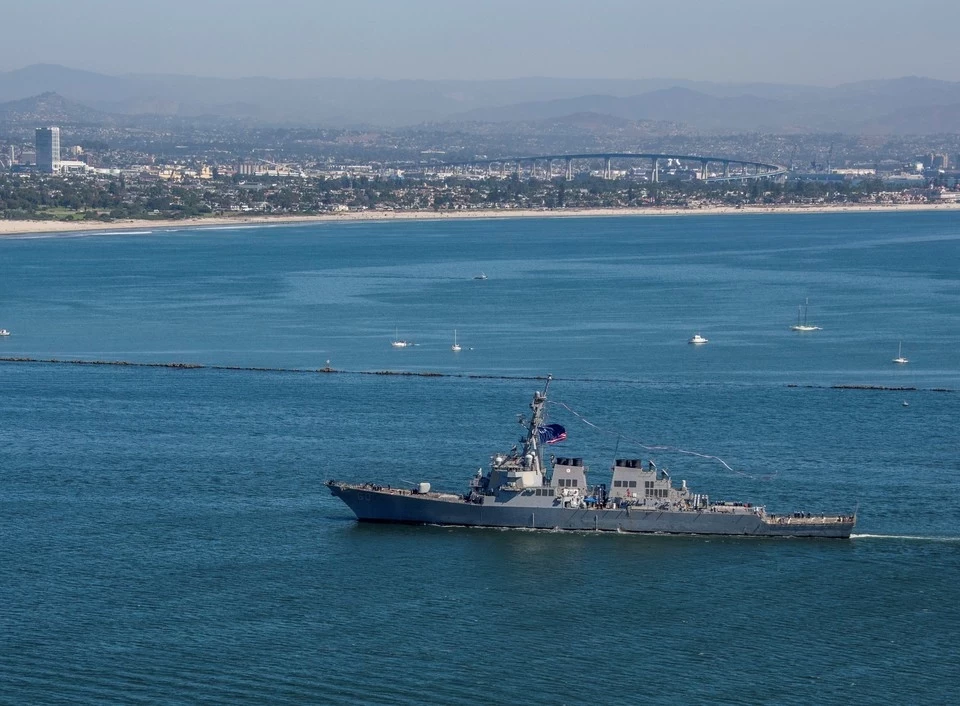 ВМФ России следит за действиями патрульного корабля Франции в Черном море