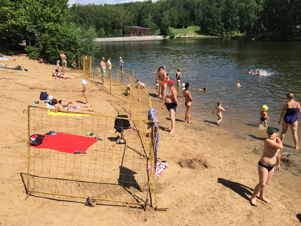 Купальный сезон продлится до 1 октября