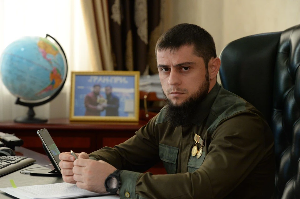 Чеченский министр прокомментировал резонансные слова Кадырова в адрес Нурмагомедова