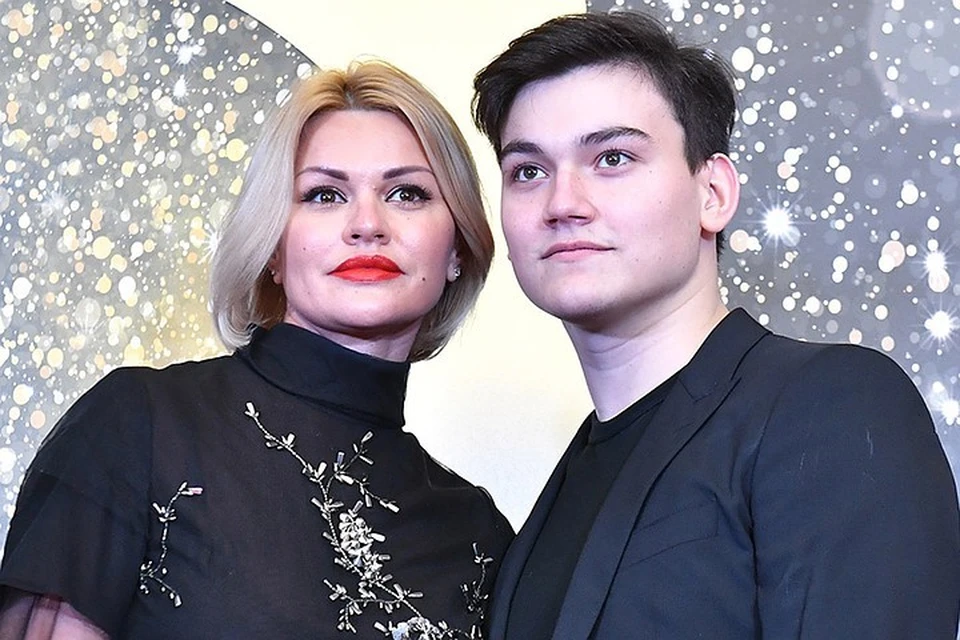 Вдова Михаила Круга Ирина с сыном музыканта Александром