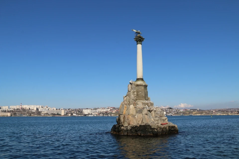 В плане делегации посетить город-герой Севастополь.