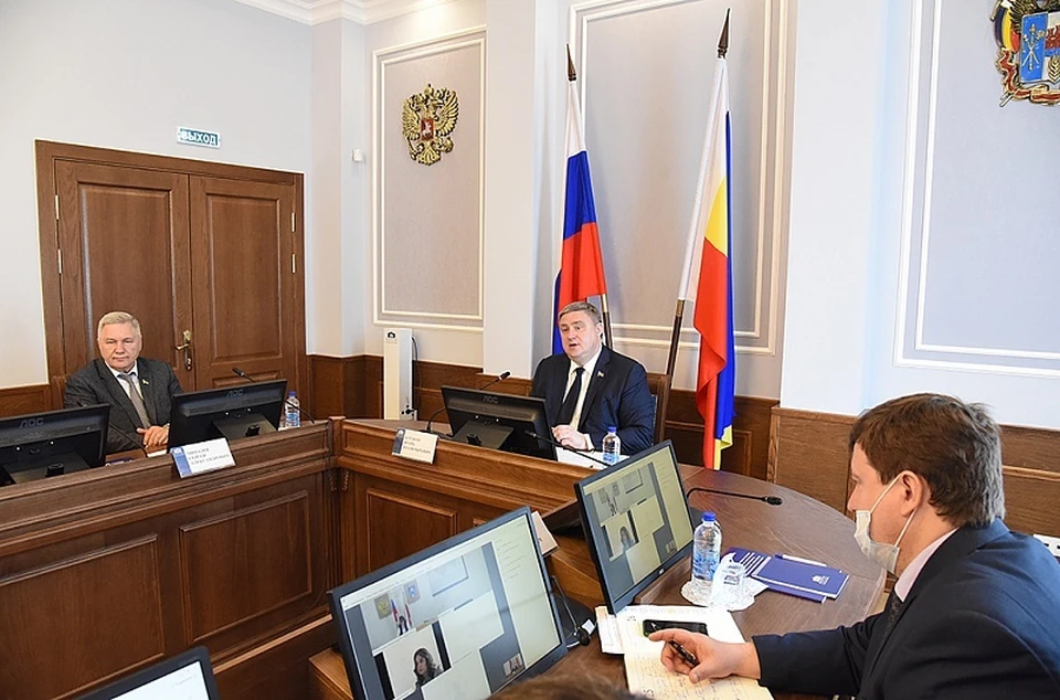 Депутаты Законодательного Собрания Ростовской области обсудили ситуацию в углепромышленной отрасли. Фото: пресс-служба ЗС РО