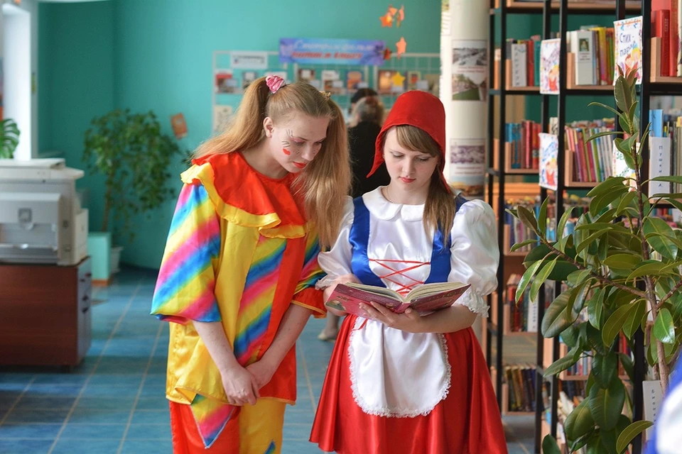 В сельских библиотеках появится широкополосный интернет. Фото: Вячеслав КОВАЛЕНКО
