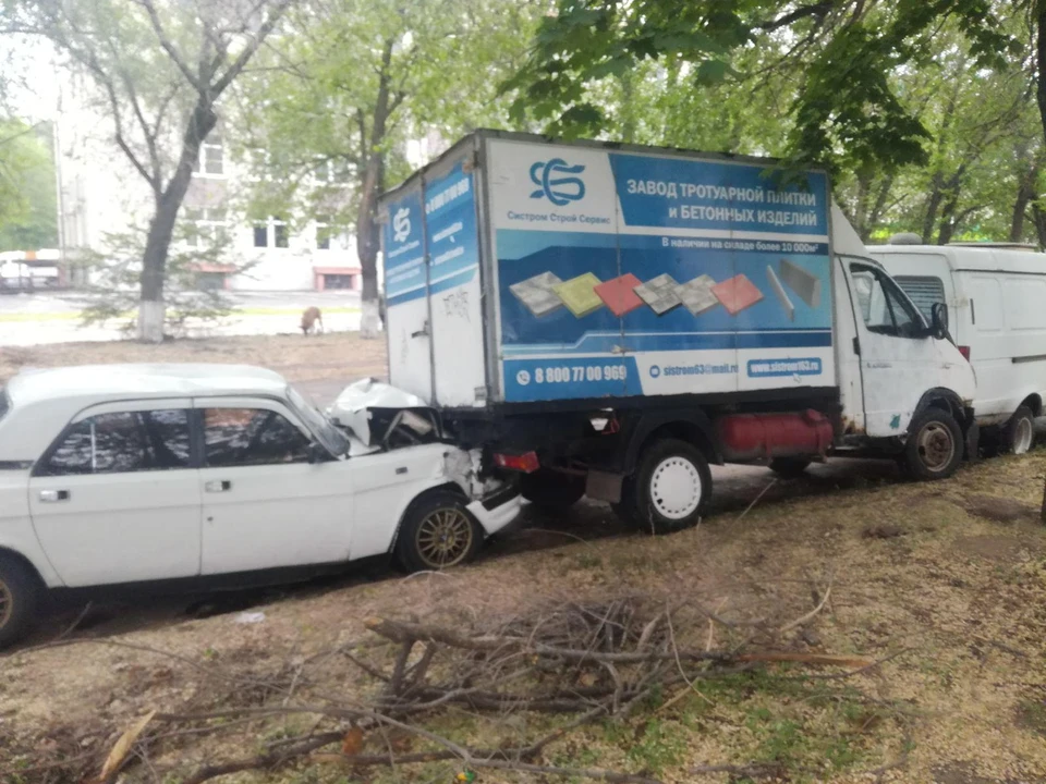 В ДТП собралось трио из автомобилей ГАЗ. Фото: ГУ МВД по Самарской области