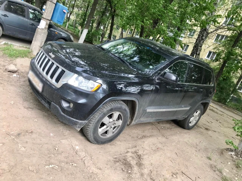 Рязанец за день расплатился с долгами, чтобы не расставаться с Jeep Cherokee.