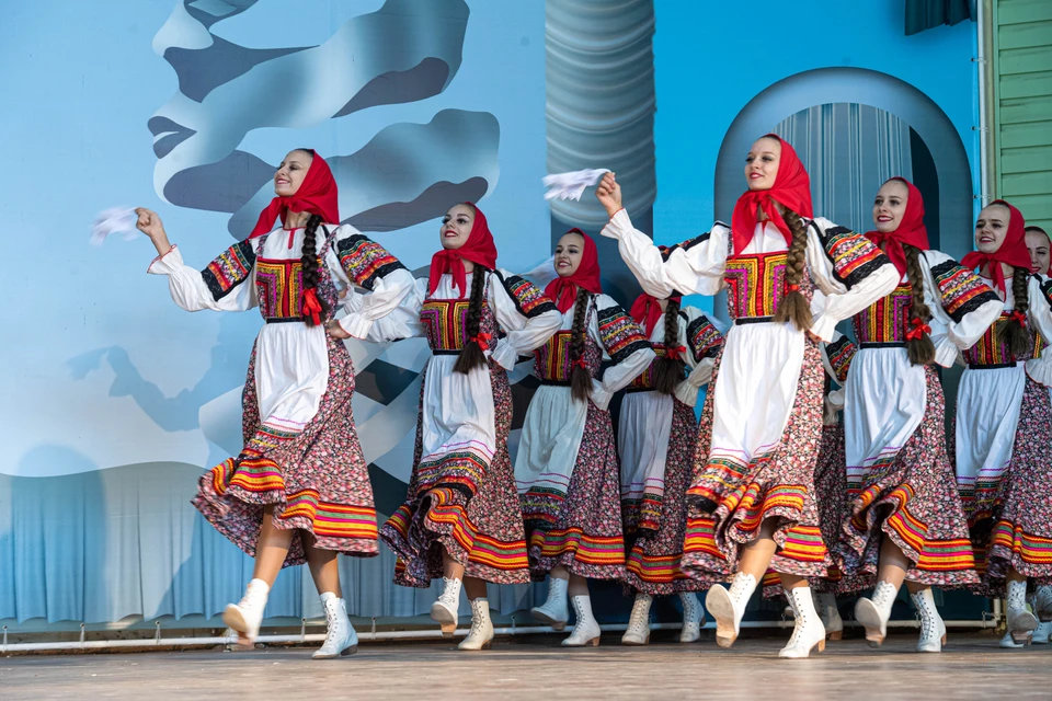 Зрители фестиваля увидят программы лучших исполнителей и творческих коллективов Кузбасса.