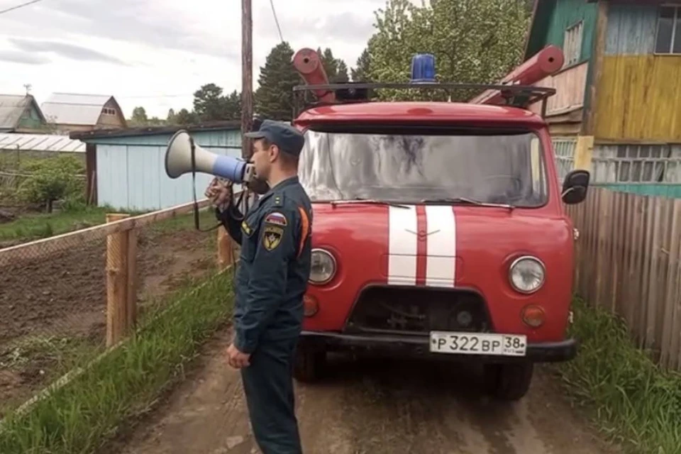 Уровень воды в реке Ие в Тулуне продолжает расти