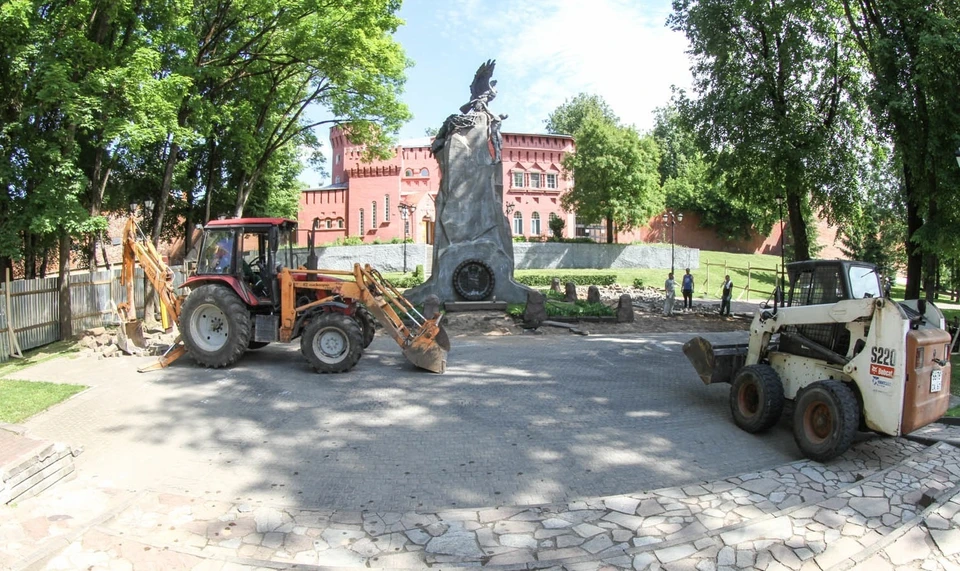 Сквер Памяти Героев в Смоленске закрыли на ремонт. Фото: администрация г. Смоленска.
