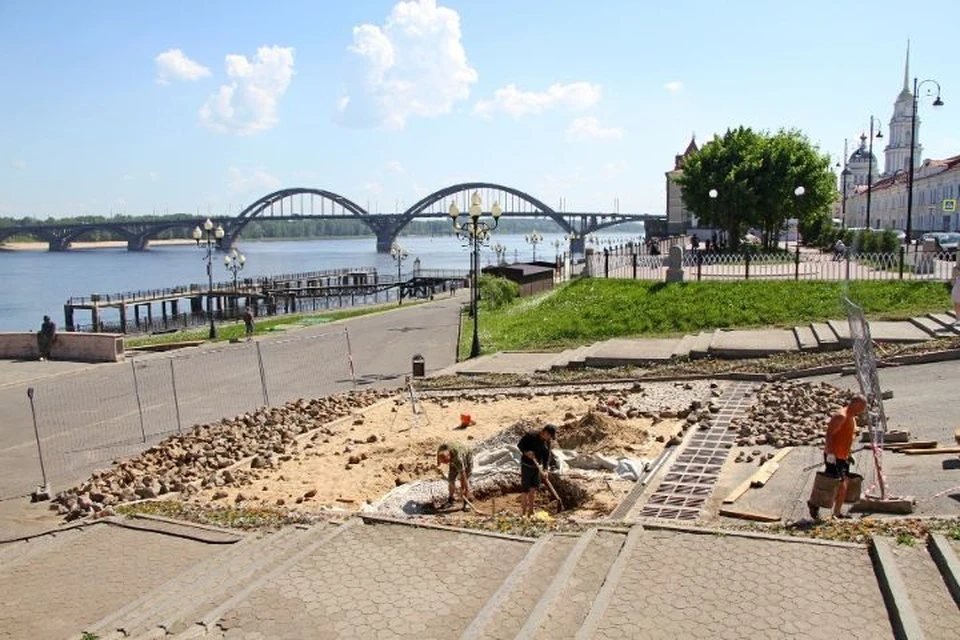 В Рыбинске готовят площадку для скульптуры Остапа Бендера и мальчика-беспризорника