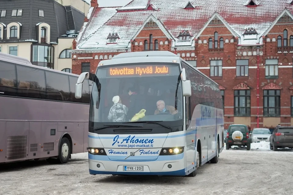 В Петербурге вновь ходят автобусы до Эстонии.