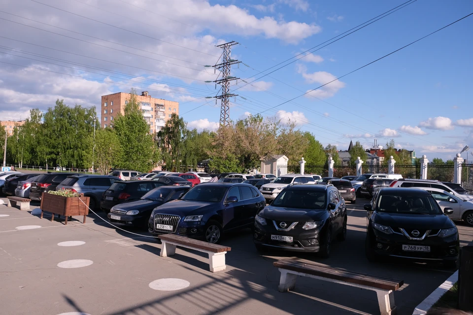 В Ижевске планируют разместить платные парковки