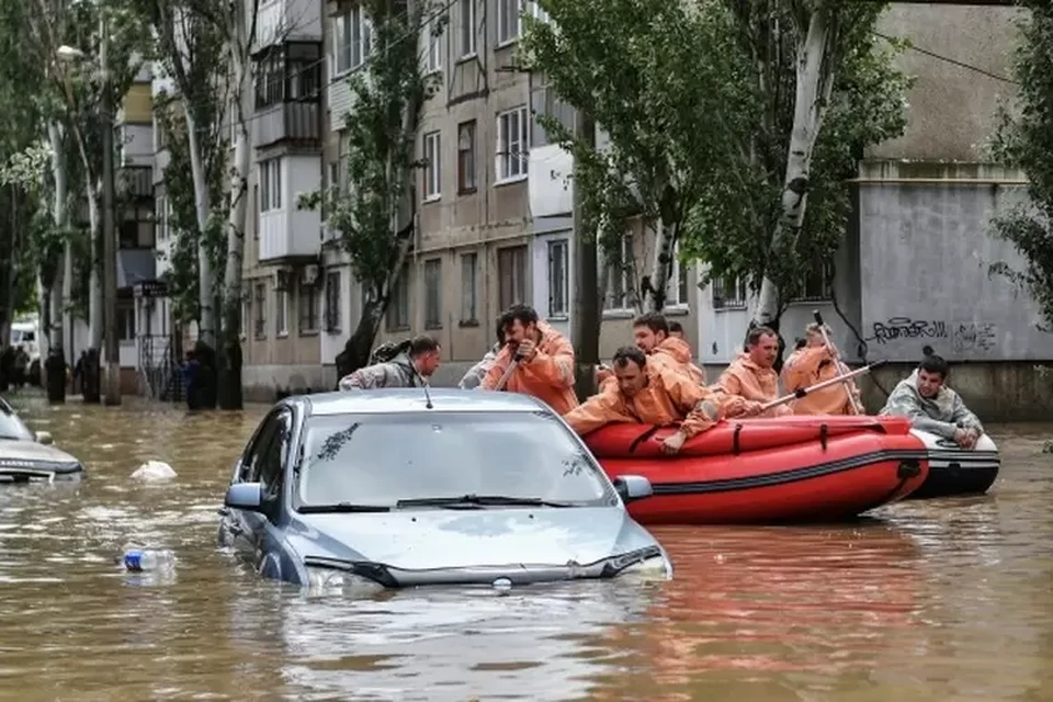Один человек погиб из-за наводнения в Ялте. Фото: Константин Михальчевский/РИА Новости