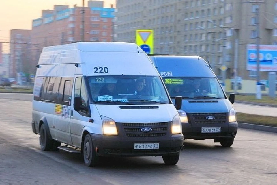 Скоро власти региона объявят открытый конкурс на право обслуживания маршрута №220 исключительно автобусами среднего класса. Фото: cap.ru