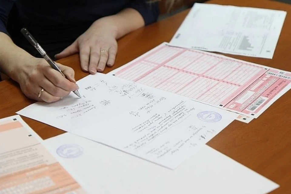 3 выпускника прошлых лет сдали на 100 баллов ЕГЭ по математике в Иркутске