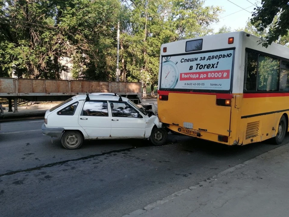 На Стрелке произошло ДТП с участием автобуса