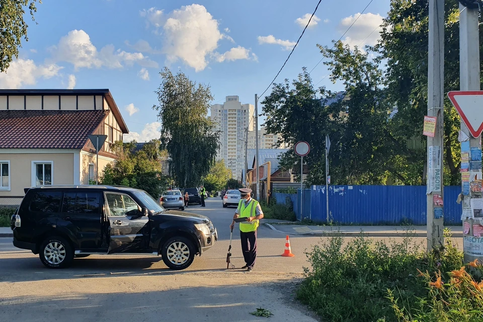 Водитель затормозил, но наезда на ребенка избежать не удалось Фото: отделение пропаганды ГИБДД по Екатеринбургу