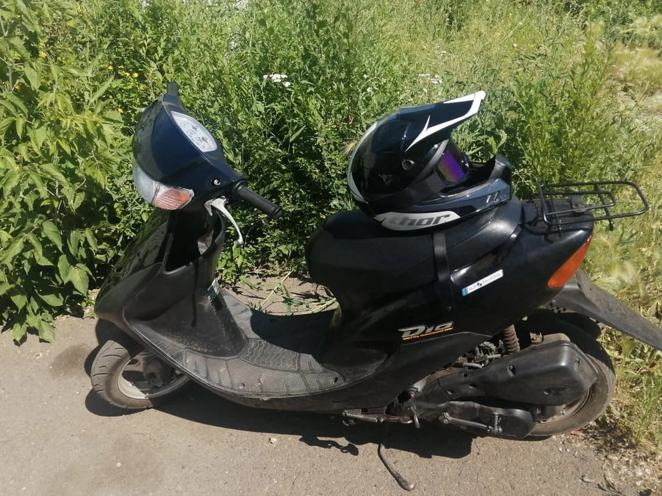 В Красноярске подростки на мопеде сбили 11-летнюю девочку. Фото: ГИБДД Красноярск