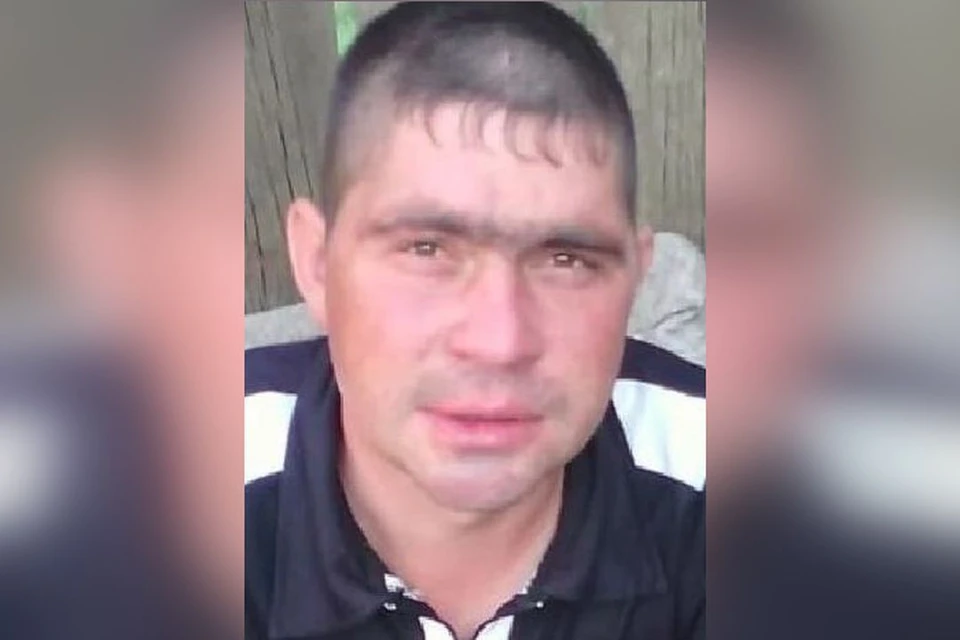 Волонтеры ищут 33-летнего Дениса Сергеевича Фадеева.