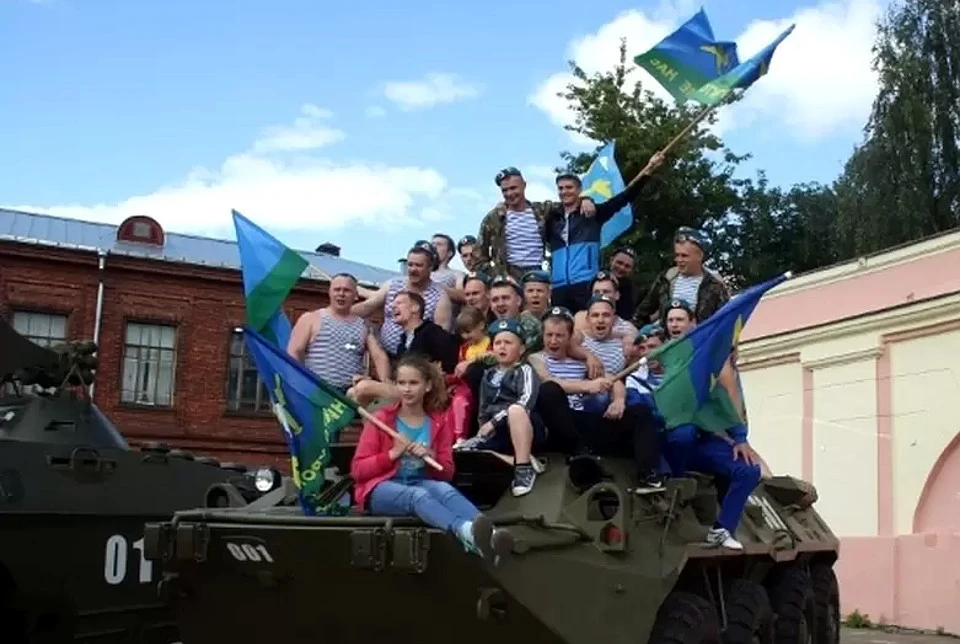 В былые годы наши корреспонденты и такие снимки в Твери делали.