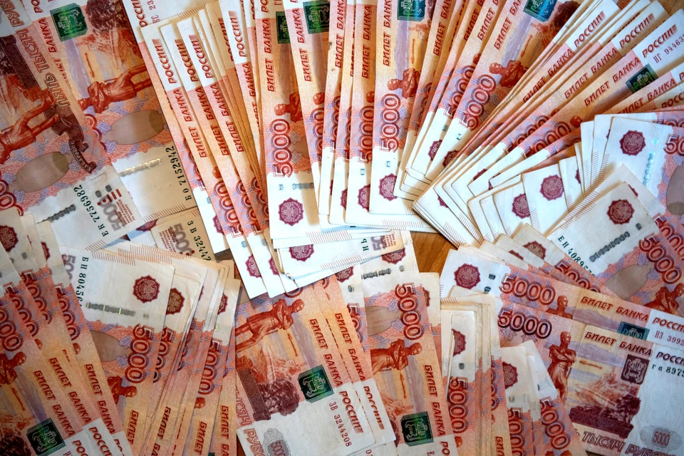 Доброе дело: приставы помогли сотрудникам получить заработанные деньги!