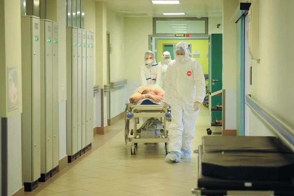 В Кемерове больница получила штраф за повторную вспышку коронавируса.