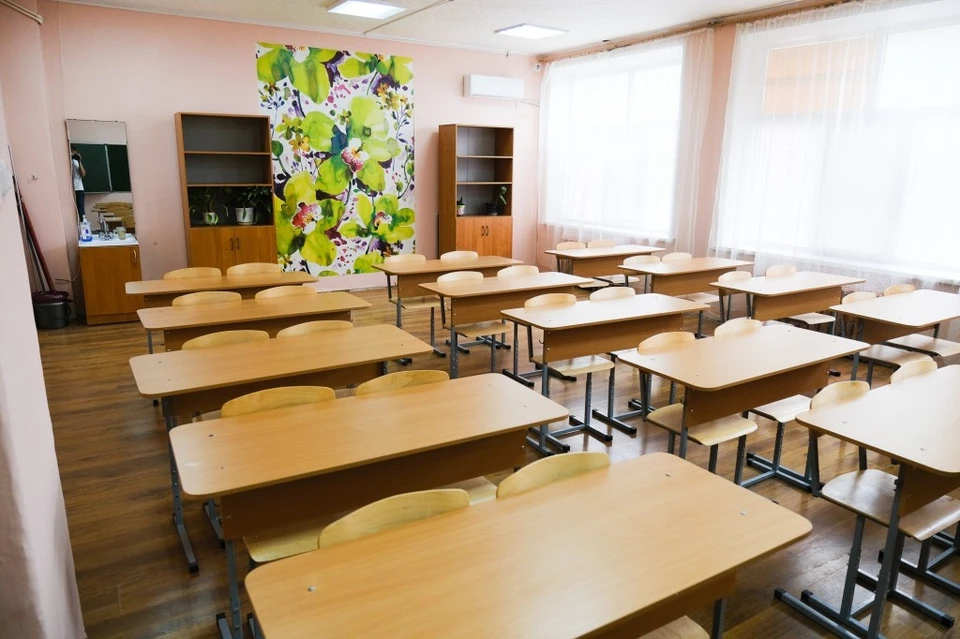 Астраханские школы продолжают готовится к новому учебному году