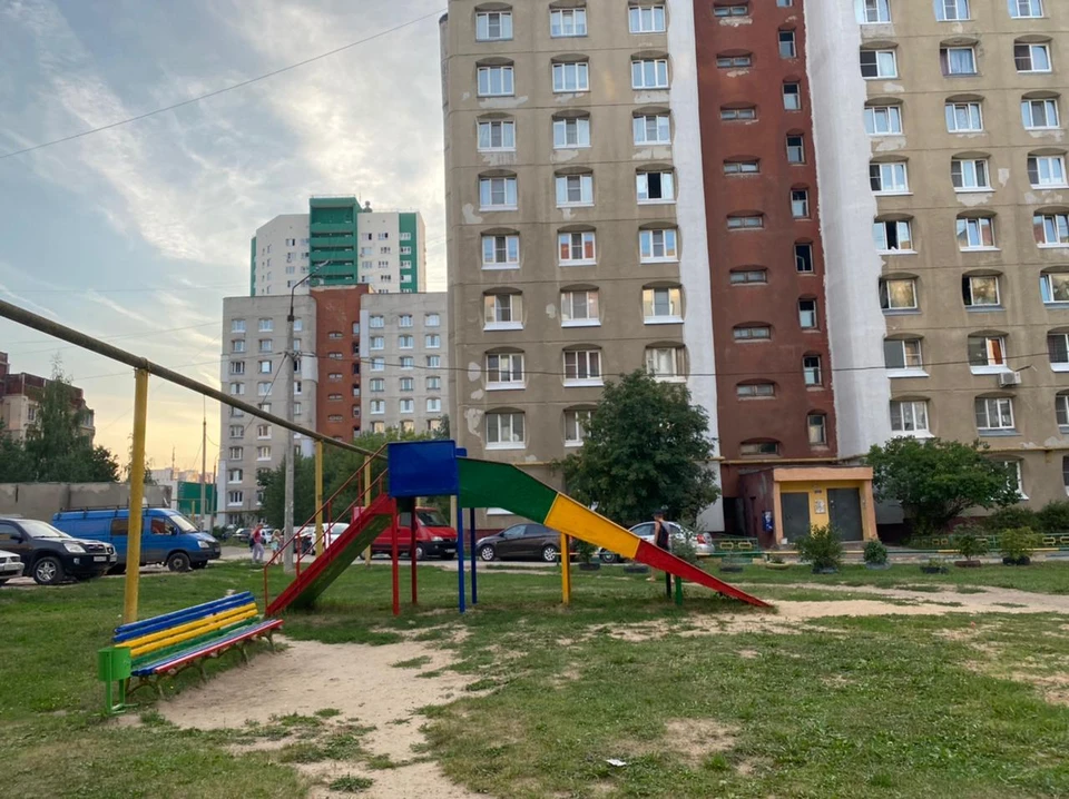 8 детских площадок обновили в Нижнем Новгороде за один день волонтеры Фото: пресс-служба правительства Нижегородской области