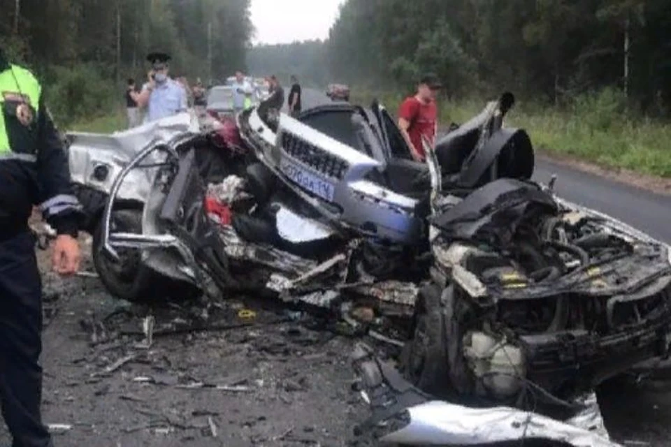 От авто ничего не осталось.