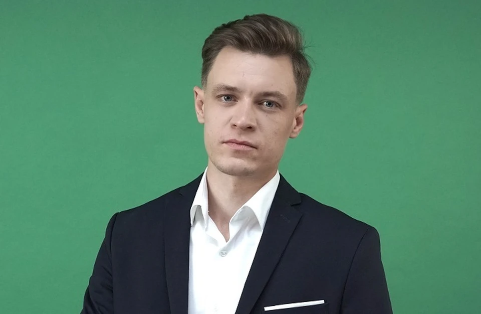 Валентин Шаровар.