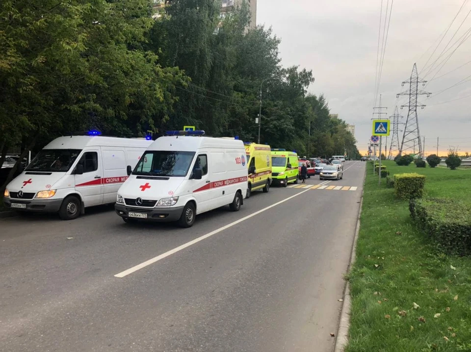 Пострадавший при взрыве гранаты в Москве мужчина умер в машине скорой. Фото: прокуратура Москвы