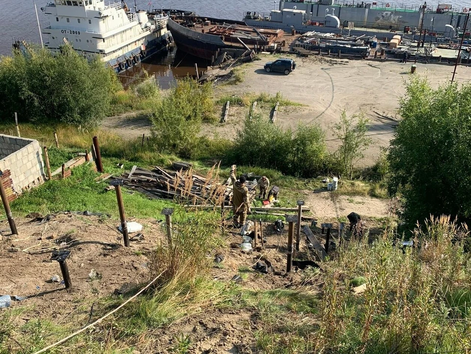 В Салехарде началась реконструкция лестницы к комплексу «Обдорский острог» Фото: Администрация Салехарда