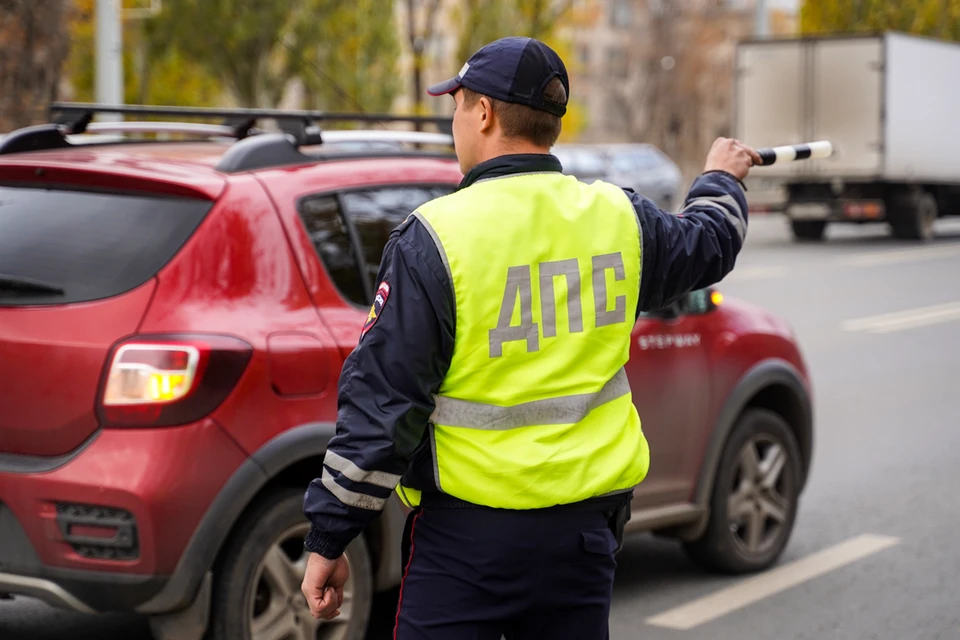 Данные ограничительные меры не распространяются на спецмашины полиции, скорой помощи, пожарной охраны и машины с пропусками