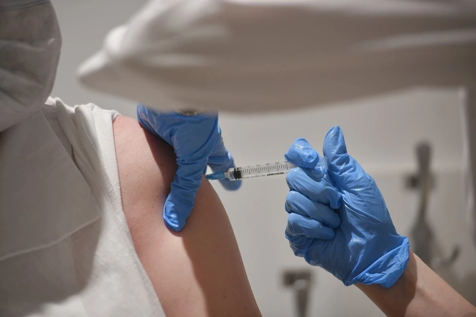 Вакцинация от гриппа проходит параллельно с прививками от коронавируса