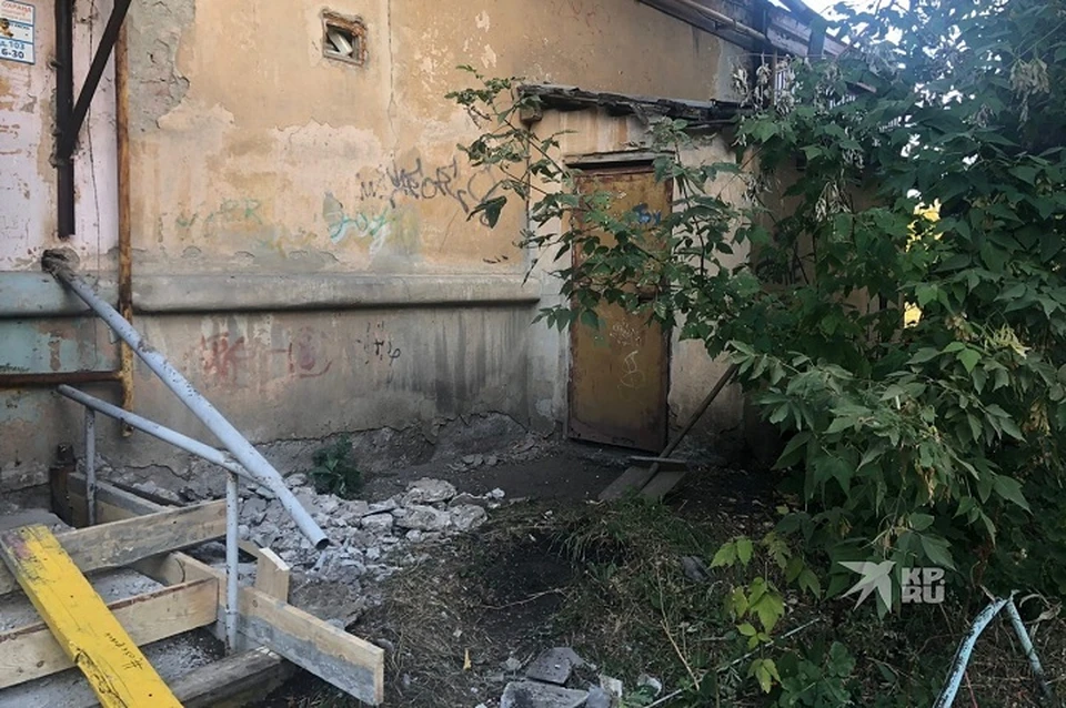 Именно в этом доме и нашли тело мужчины