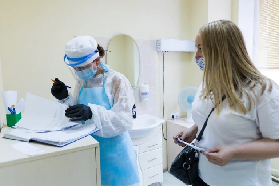 По результатам экспресс-тестов медики выявляют пациентов, переболевших Covid-19 раньше