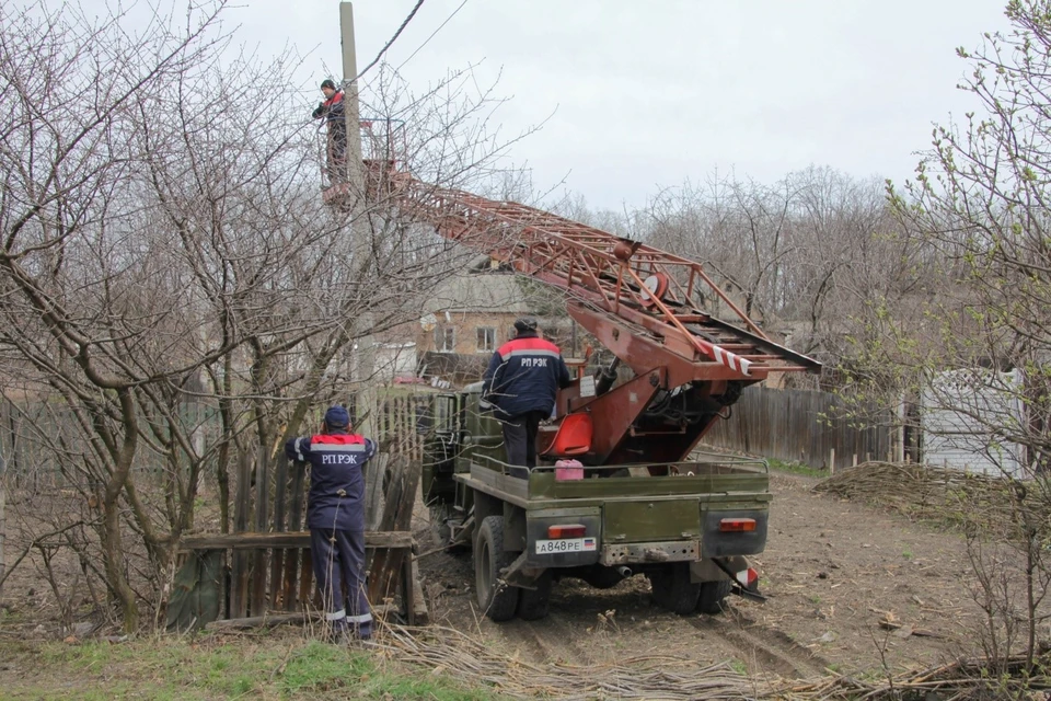 Жители Старомихайловки остаются без электричества уже пятый день