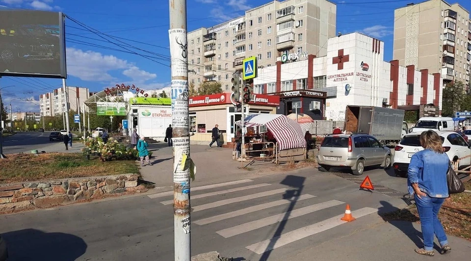 Мальчик на самокате ехал по "зебре", когда попал под колеса. Фото: ГИБДД Миасса